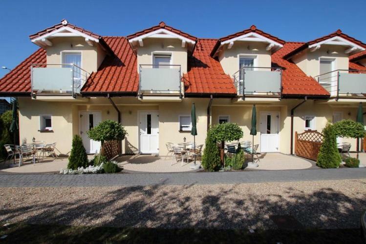 Pod Muzami Villa Rewal Exterior photo
